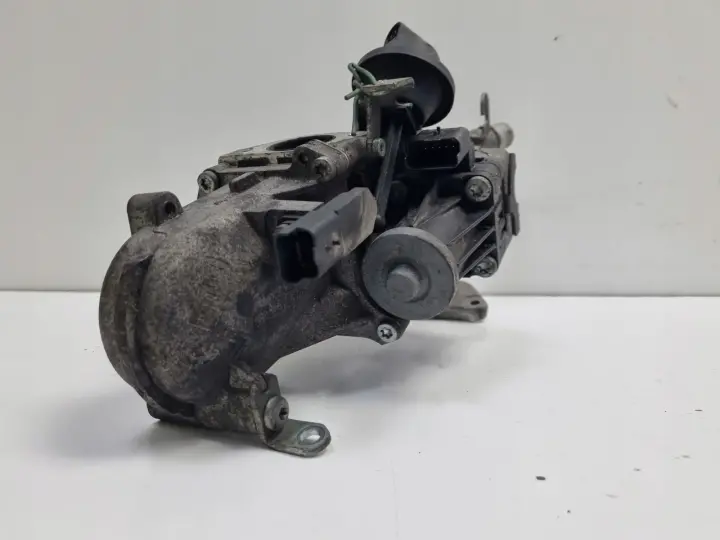 Volvo C30 1.6 D2 ZAWÓR EGR chłodniczka spalin 702209040