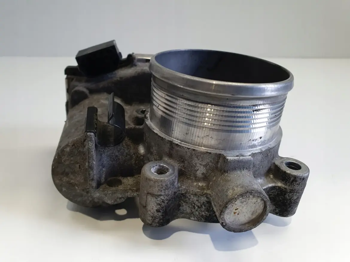 Volvo S60 II V60 2.0 D D3 PRZEPUSTNICA 31216665 bosch 0280750520