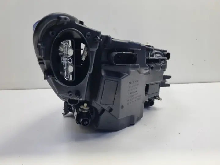 Volvo XC40 PRZEDNIA LAMPA LEWA lewy przód FULL LED EUROPA 32293917