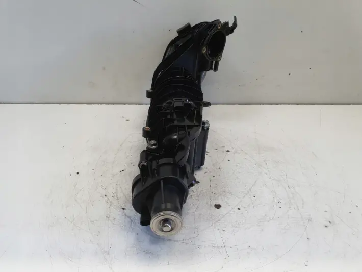 BMW E87 E90 2.0 D KOLEKTOR SSĄCY 7797384 N47D20