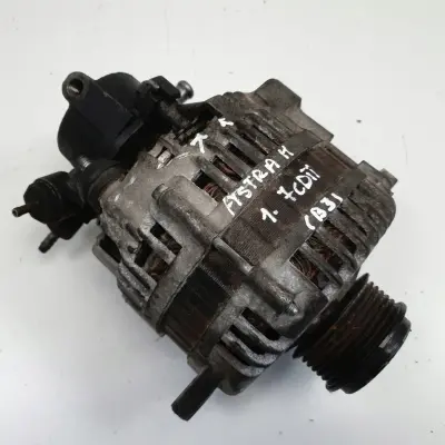 Opel Astra III H 1.7 CDTI ALTERNATOR pompa vacum