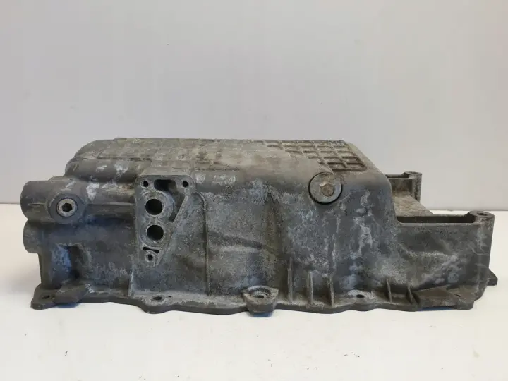 Pt Cruiser 2.4 16V MISKA OLEJU olejowa 04884387