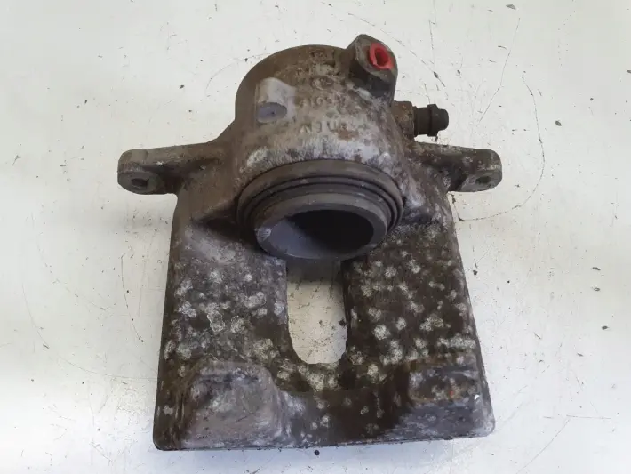 Mercedes W204 PRZEDNI ZACISK HAMULCOWY lewy przód KIEROWCY 295x28