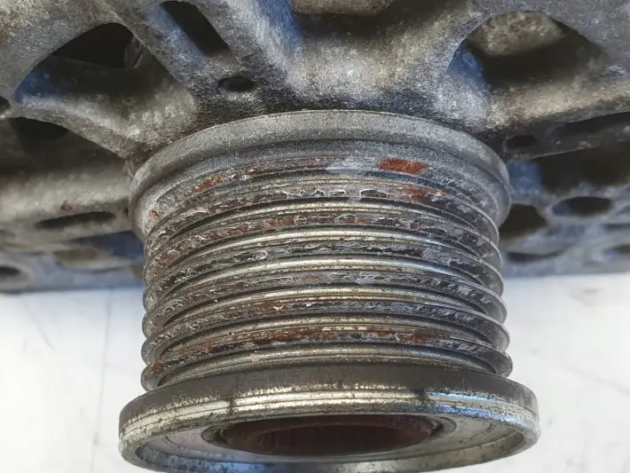 Nissan Primastar 2.0 DCI 02-16r ALTERNATOR P0687722 TG15C058