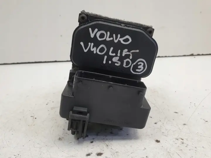 951e33f42296acabd44938e06513e51d