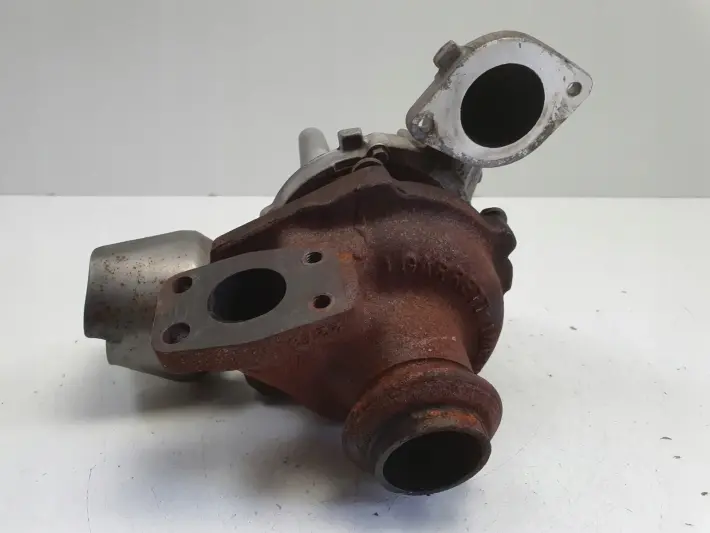 Volvo V60 S60 II 1.6 D2 TURBOSPRĘŻARKA turbo 9686120680