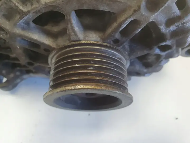 Ford Fiesta MK7 1.25 ALTERNATOR AV6N-10300-HA 120A