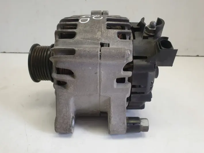 Volvo S40 II V50 1.6 D2 ALTERNATOR 30659389 120A