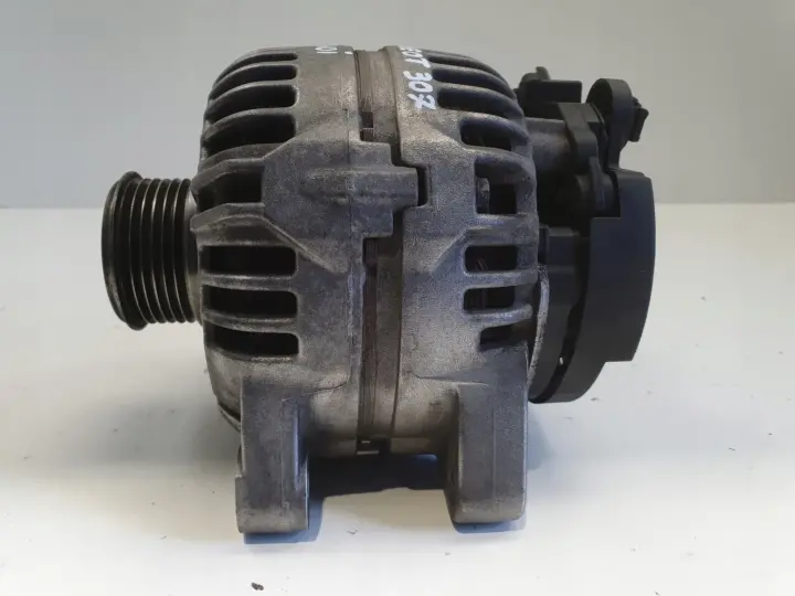 Peugeot 307 2.0 HDI ALTERNATOR bosch 9646321880