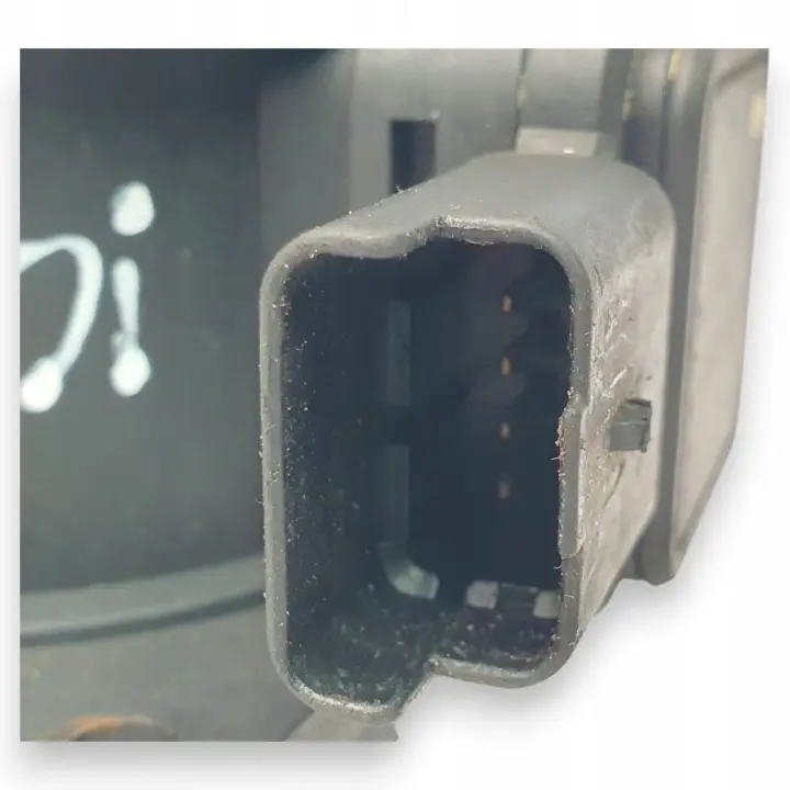 2db2efd18cb8b9654acf903a617fb8e4