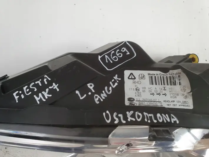 Ford Fiesta VII MK7 08-13r LIFT PRZEDNIA LAMPA LEWA lewy przód 8A6113W030DE