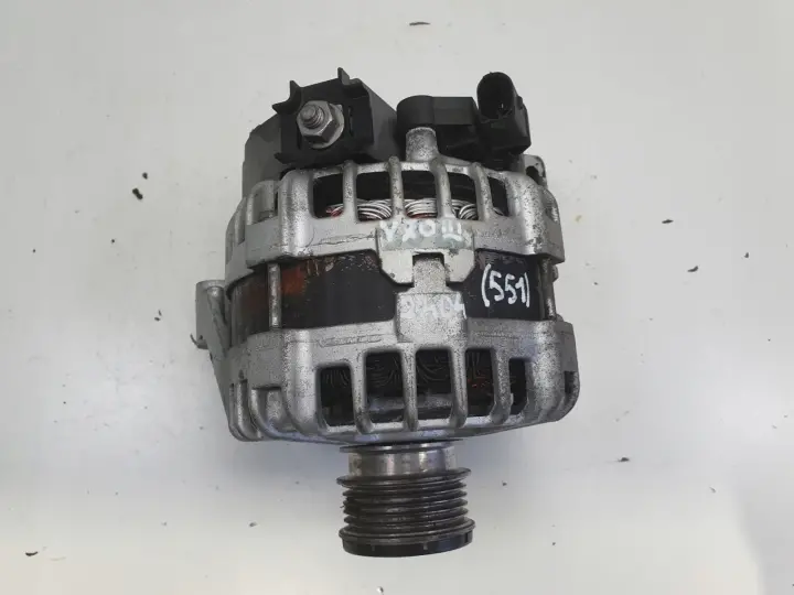 Volvo V70 III 2.0 D3 ALTERNATOR bosch 30659131