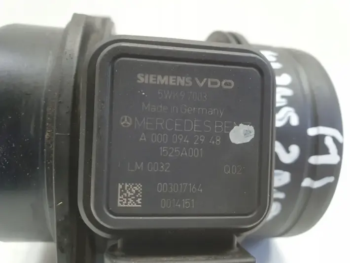 Mercedes W245 2.0 CDI PRZEPŁYWOMIERZ A0000942948