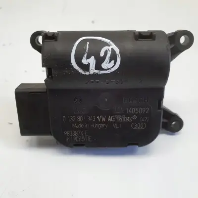 Audi Seat Skoda Vw SILNICZEK KLAP NAGRZEWNICY 1K1907511E 0132801343