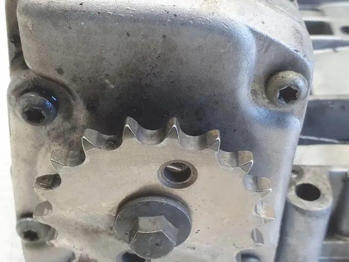 Land Rover Discovery I 2.5 TD POMPA OLEJU Olejowa postawa BZV1146C