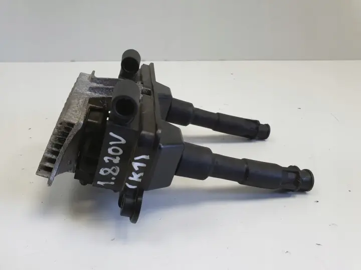 Audi A4 B5 1.8 20V CEWKA ZAPŁONOWA BREMI 20648