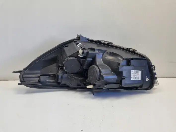Renault Clio IV 12-16r PRZEDNIA LAMPA PRAWA PRAWY PRZÓD 260102796R