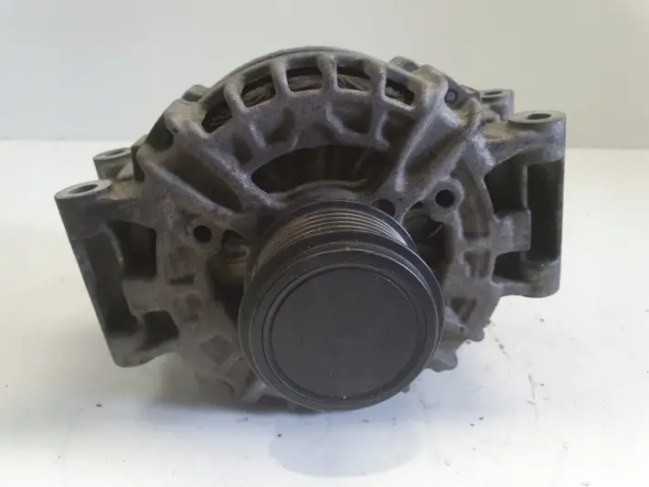 Audi A4 B8 1.8 TFSI ALTERNATOR bosch 06H903017J 150A