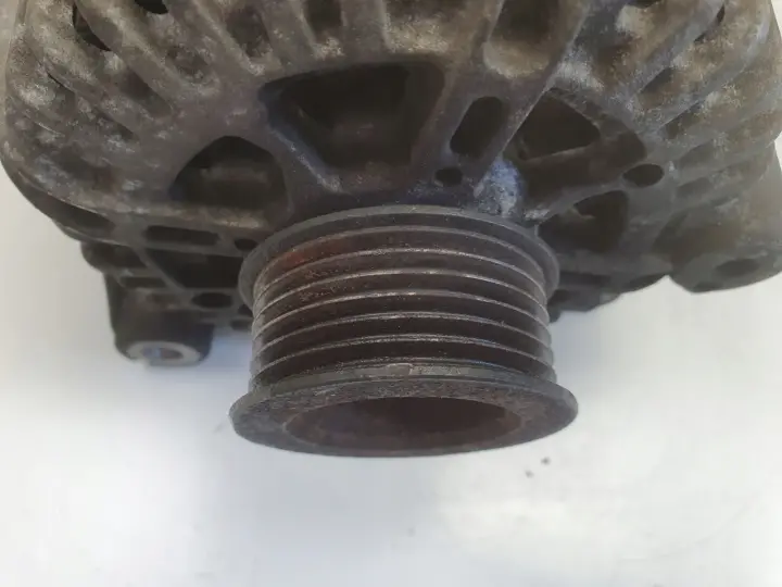 BMW E46 2.0 D ALTERNATOR 7789980 AL01 150A valeo
