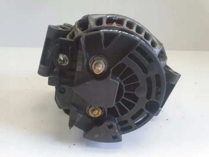 Mercedes Vito W638 2.2 CDI ALTERNATOR bosch 0124515091