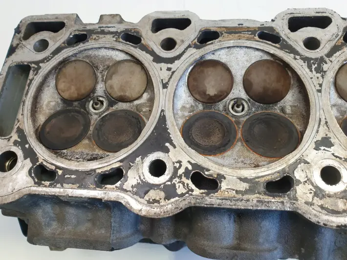 Jaguar S-Type 4.0 V8 GŁOWICA CYLINDRÓW prawa