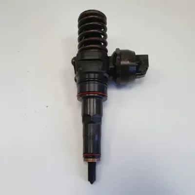 Skoda Octavia I 1.9 TDI POMPOWTRYSKIWACZ wtrysk 038130073AJ