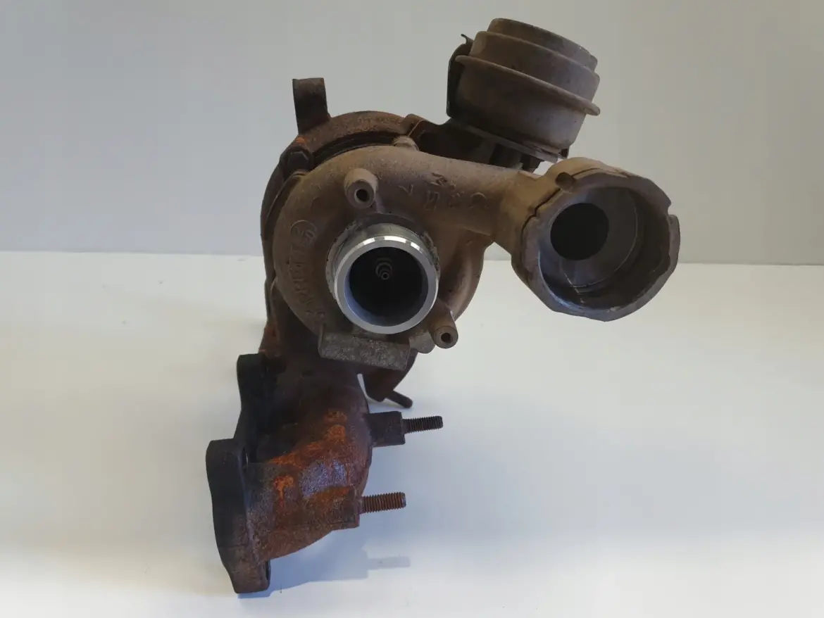 Audi A3 II 8P 1.9 TDI TURBOSPRĘŻARKA turbo 038128063G BXE BKC