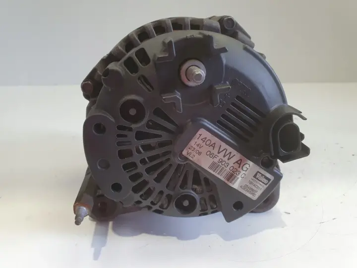 Audi A3 II 8P 2.0 TDI ALTERNATOR valeo 06F903023C 140A