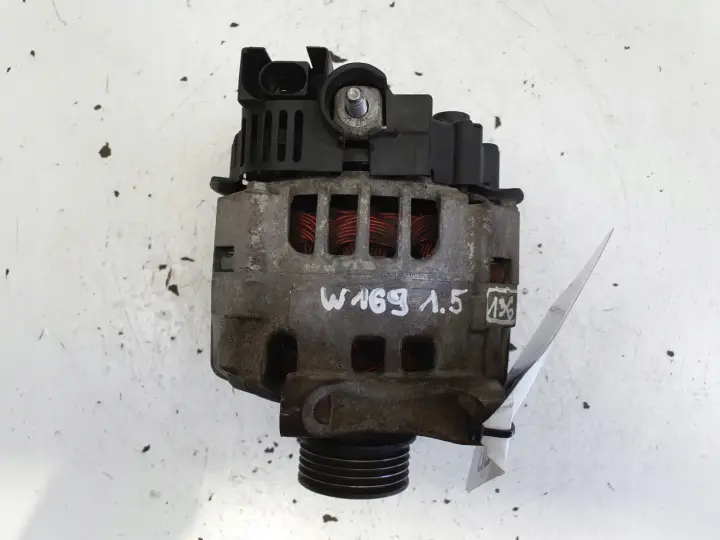 Mercedes W169 1.5 8V ALTERNATOR 90A A2661540802 valeo