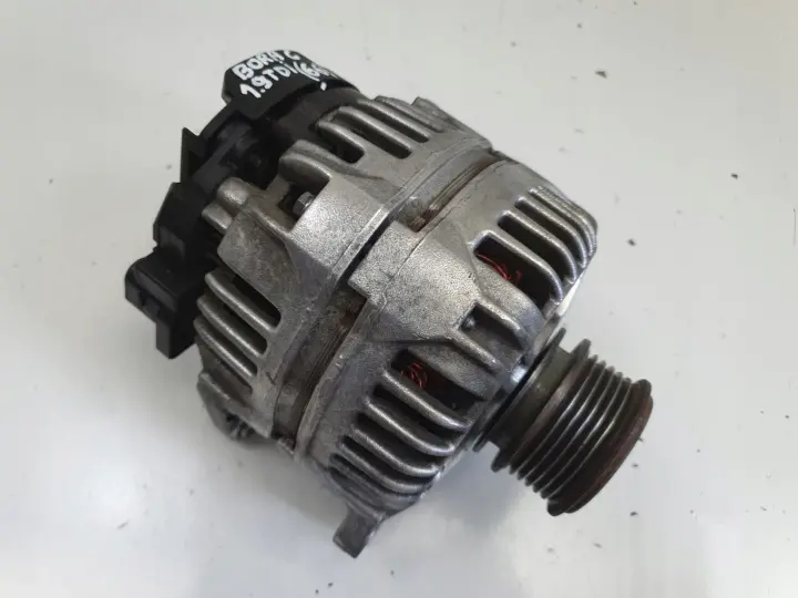 Audi A3 8L Golf IV 1.9 TDI ALTERNATOR bosch 0123515021 038903023L 90A