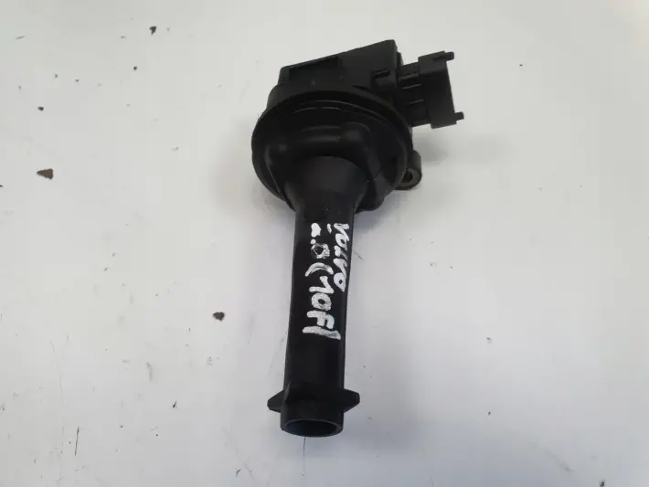 Volvo S60 V70 II 2.0 T turbo CEWKA ZAPŁONOWA beru 0040102019