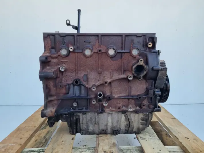 DÓŁ SILNIKA BLOK WAŁ KORBOWY Volvo C30 S40 II V50 V70 2.0 D DIESEL D4204T