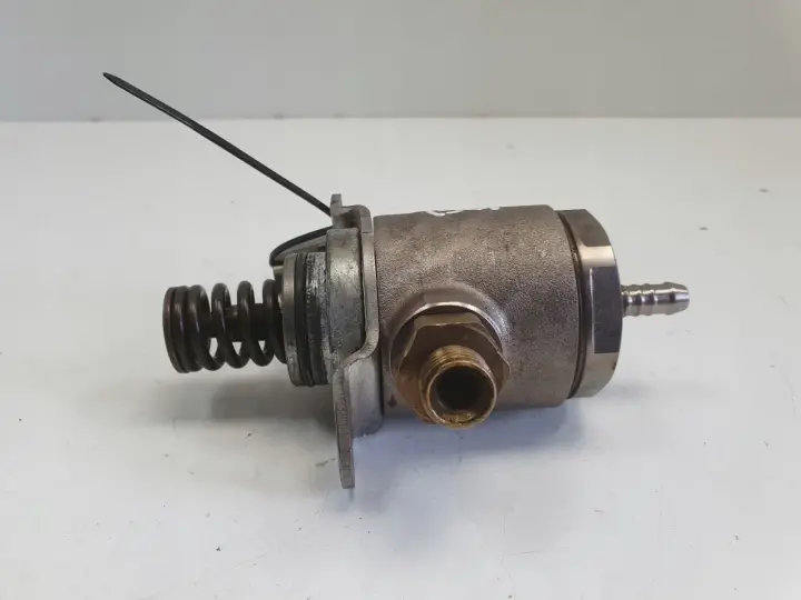 Audi A3 II 8P 2.0 TFSI POMPA WTRYSKOWA paliwa 06J127025F