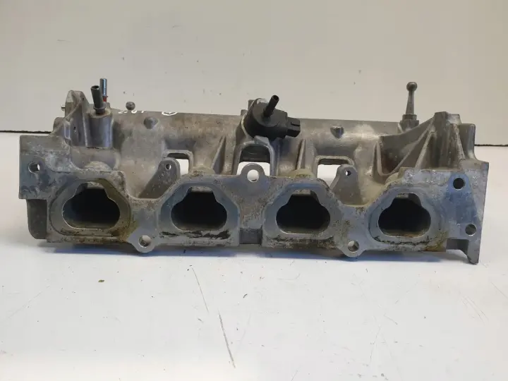 Renault Laguna III 2.0 T KOLEKTOR SSĄCY 8200614545