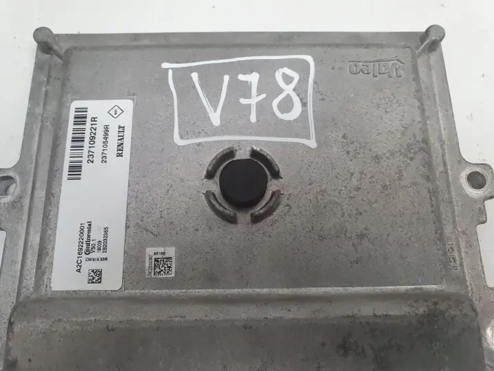 2372c89a84576c7693e44d10ace51fbf