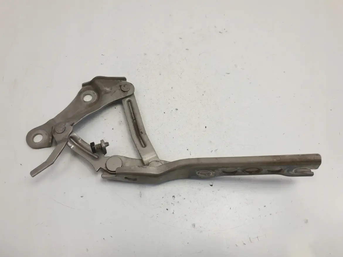 Skoda Superb II ZAWIAS MASKI prawy przód PASAŻERA