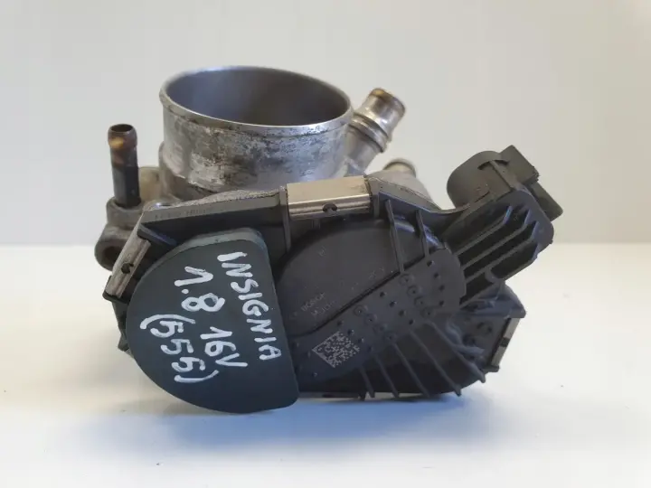 Opel Insignia 1.8 16V PRZEPUSTNICA 0280750245 bosch 55561495