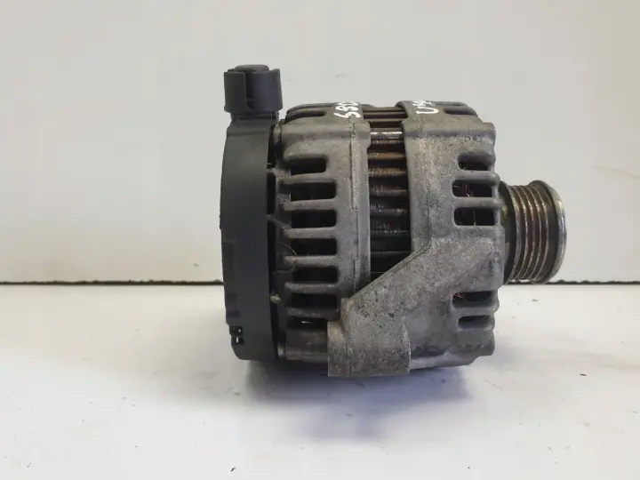 Volvo S80 II 2.4 D5 ALTERNATOR 0121615005 oryg