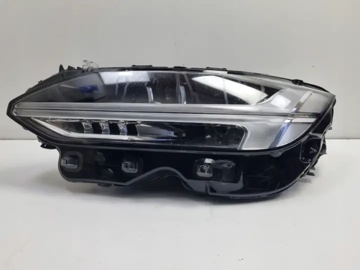 Volvo S90 V90 II PRZEDNIA LAMPA LEWA lewy przód FULL LED EUROPA 32228676