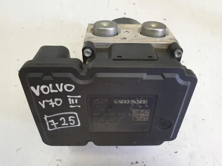 Volvo V70 III S80 II POMPA ABS Sterownik 30681619