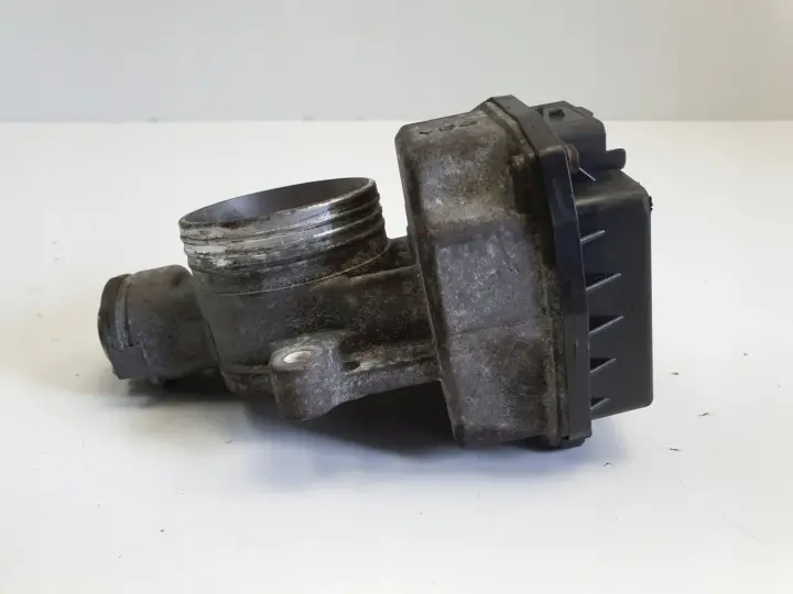 Peugeot 307 1.4 8V PRZEPUSTNICA 9640796280