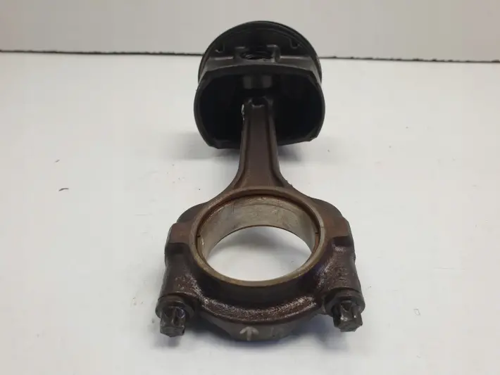 Opel Astra IV J 1.6 16V TŁOK KORBOWÓD A16XER