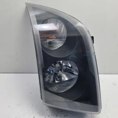 VW Crafter PRZEDNIA LAMPA PRAWA prawy przód EUROPA