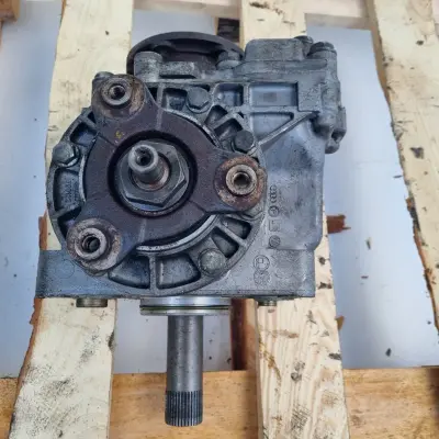 Audi A3 S3 TT 1.8 T turbo REDUKTOR SKRZYNI BIEGÓW 02M409148B