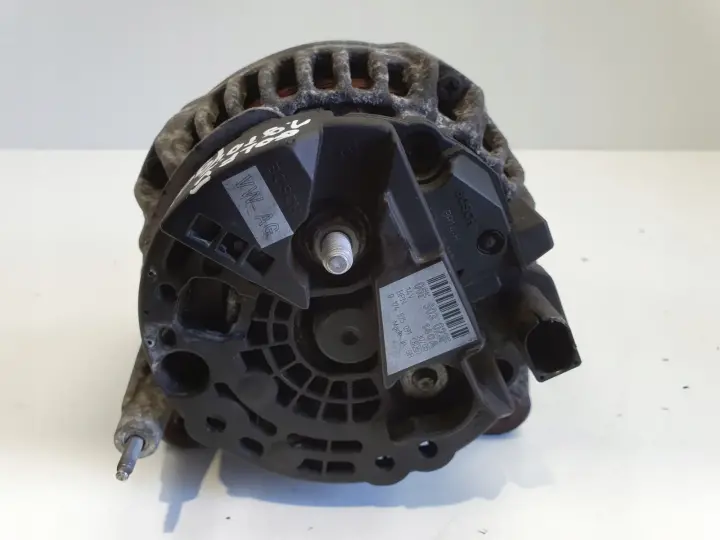 VW Golf V 1.9 TDI ALTERNATOR bosch 06F903023F 140A