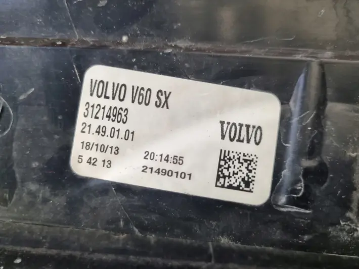 Volvo V60 10-13r TYLNIA TYLNA LAMPA LEWA lewy tył 31214963