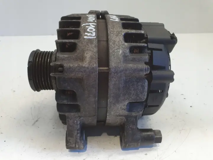 Citroen Jumpy II 1.6 HDI ALTERNATOR valeo 9678048880 TG15S205
