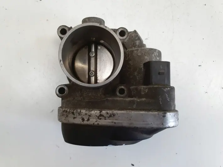 Seat Ibiza III 1.4 16V PRZEPUSTNICA 036133062N