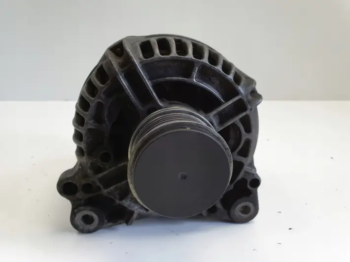 Audi A3 8L Golf IV Seat Leon 1.9 TDI ALTERNATOR 028903028E 120A