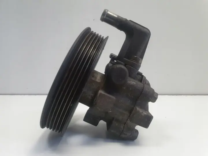 Kia Carnival III 2.2 CRDI POMPA WSPOMAGANIA